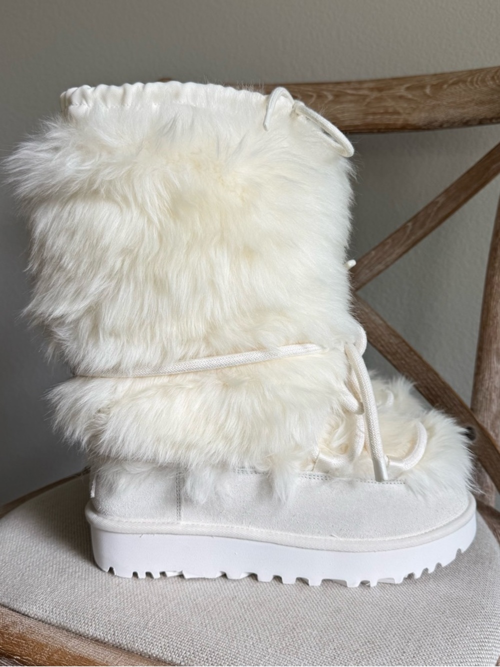 Ugg Classic Tall Chalet Boots - Picture 8 of 10